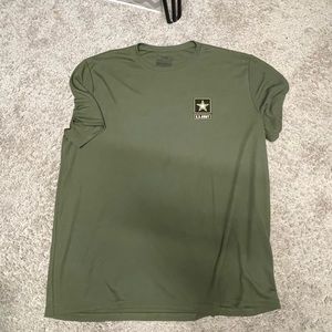 US Army T-shirt size extra large